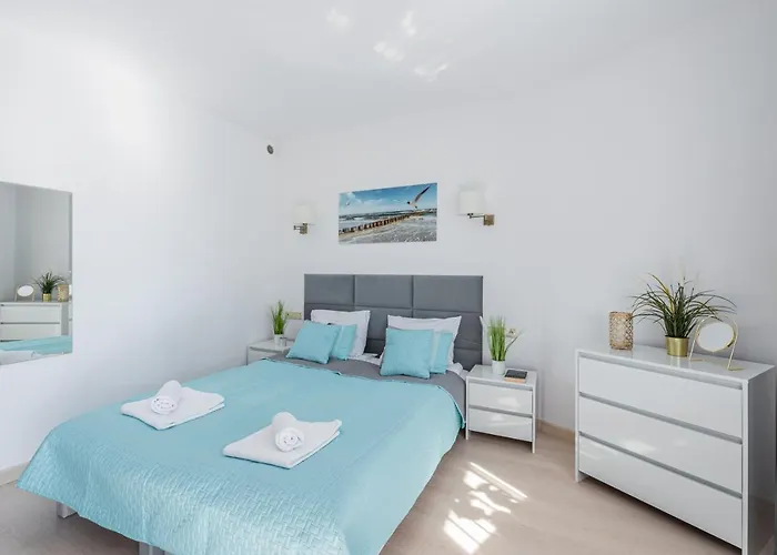 Apartament Z Balkonem Lazur 250M Od Morza